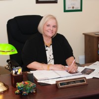 Dee Emery -Ferrero