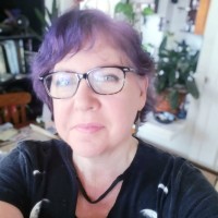 Tracey Faulkner