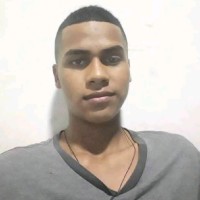 Sandro Vélez Valencia