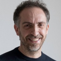 Andrea Zaros