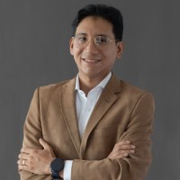 Marco Tomayconza Gallegos