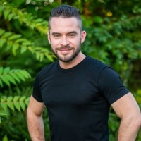 Sean Oakley