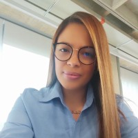 Lore Hernandez