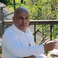 Vusi Zuke