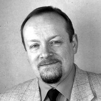 Robert J. Wierzbicki