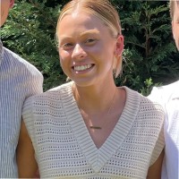 Laura Thomas
