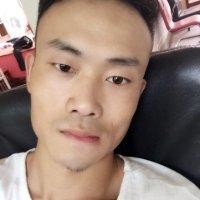 罗中辉