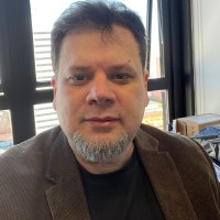 Luis Pereira