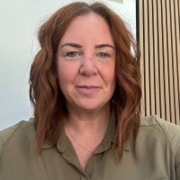 Hannah Holmes