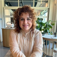 Ebru Croes
