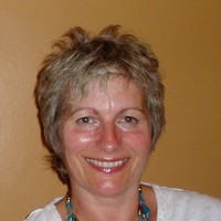 Linda Cameron