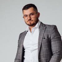Maksim Komarov