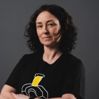 Claudia Zermian