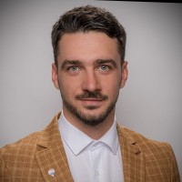 Dragos-Vladimir Neacsu