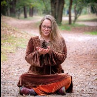 Kelly Van Den Akker