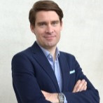 Jan L.
