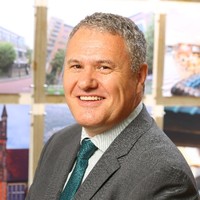 Simon Elliot