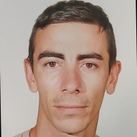Rubén Á.