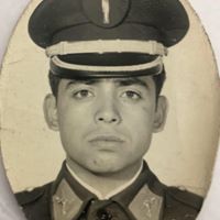 Luis Pozos
