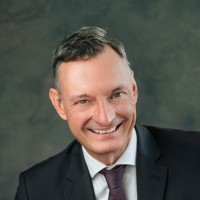 Dr. Rolf Schnitzler