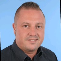 Dennis Thron