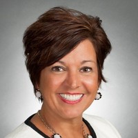 Lynn Wallace