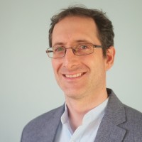 Dr. Daniel Simonis