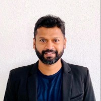 Vignesh Therur