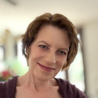 Karen Brown-Luetchford