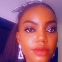Gloria Azamosa