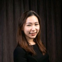 Sharon Ng, Frm