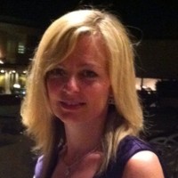 Lesley Farr