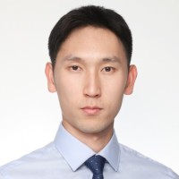 Yifeng Lu