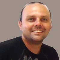 Marcio Augusto Villar