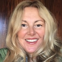 Elena Nelly Zavarise