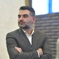 Hesam Babakhani