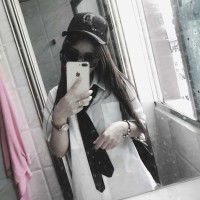 李小艳