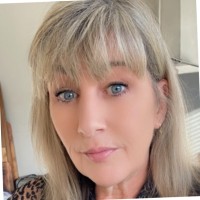 Tracey Marshall