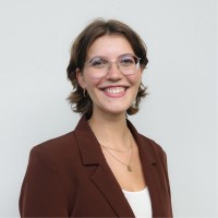 Kim Julia Bloch