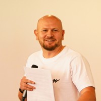 Wayne Adams