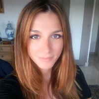 Isabelle R.