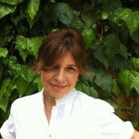 Oya Ebru Topac