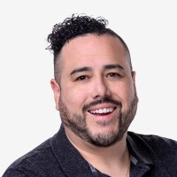 Bobby Navarro, Mba