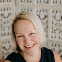 Christa Layne