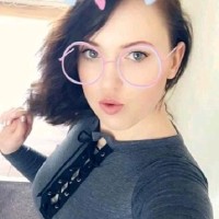 Pamela Greg