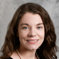 Maya Cliffe, Eit