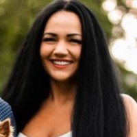 Lauren Pawuk, Pmp