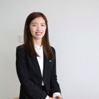 Beverly (Biyu) Zhang