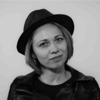 Ena M.