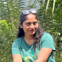 Glennis Sumitra